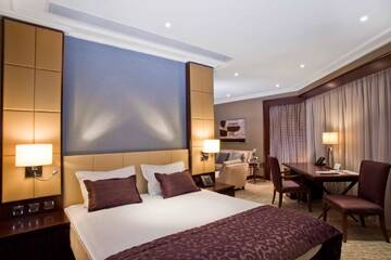 Номер Делюкс в Отеле Kharkiv Palace Hotel